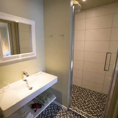 乔伯里阿里玛酒店 3*