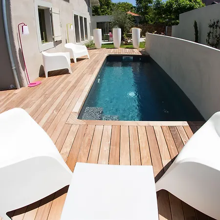 乔伯里阿里玛酒店 招待所 比亚里茨