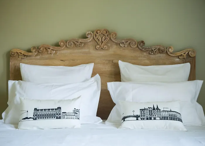 Πανσιόν D'hotes Arima 3*