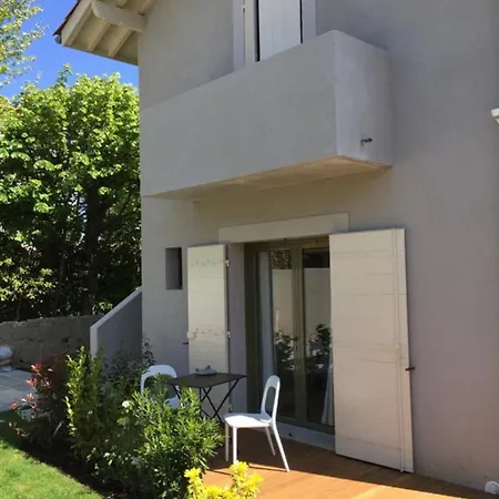 乔伯里阿里玛酒店 3*